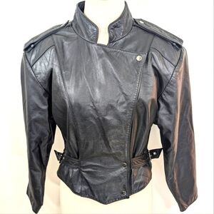 VTG Berman's Leather Jacket W crossover snap lapel, basque waist. Large